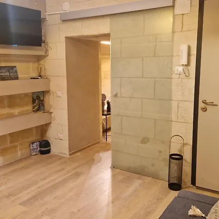 Psyche Domus * Μπάρι